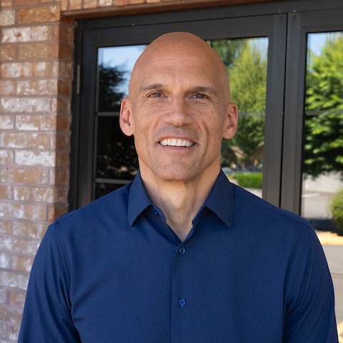 Pastor Jesse Bradley
